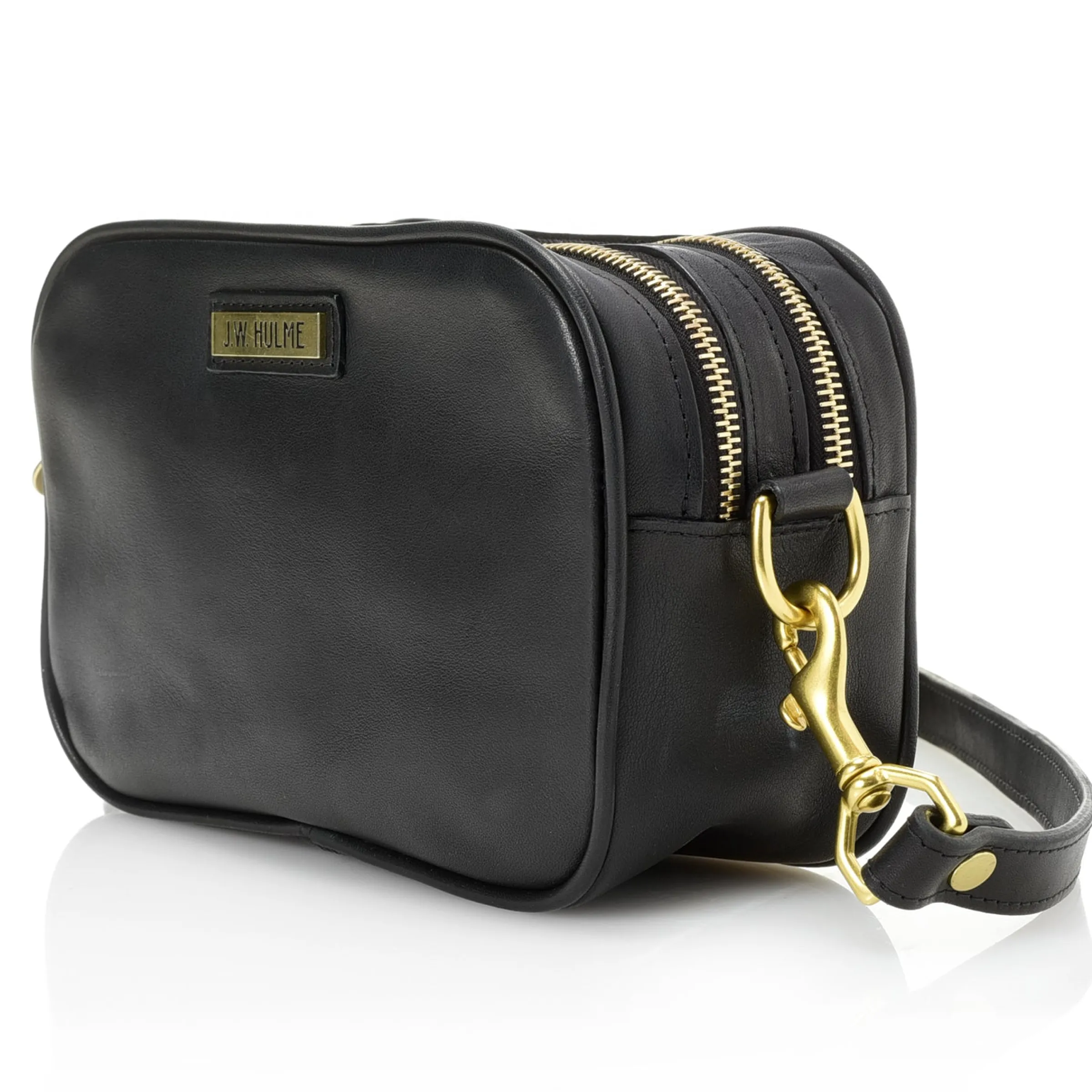 J. W. Hulme Co Christie Camera Crossbody> Pouches & Wallets